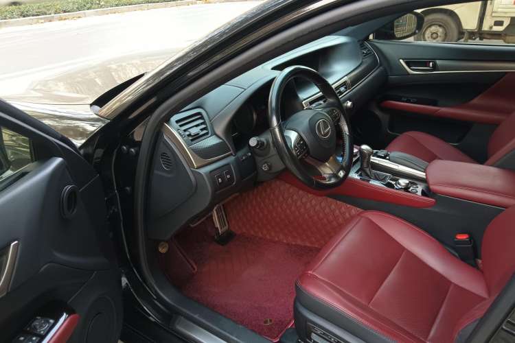 Used Lexus GS 2016 200t F SPORT Driver Seat