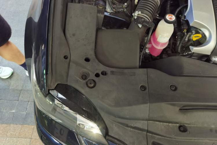 Used Lexus GS 2016 300h Luxury Edition Engine Bay Right