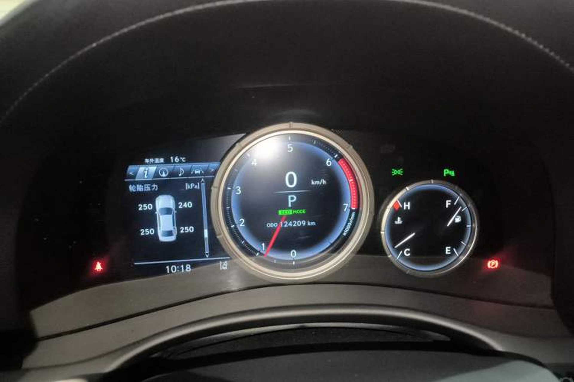 Used Lexus GS 2016 200t F SPORT Instrument Cluster