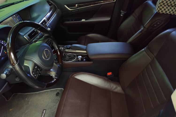 Used Lexus GS 2016 300h Luxury Edition Left Front Seat