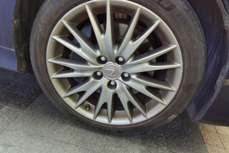 Used Lexus GS 2016 300h Luxury Edition Right Front Wheel Hub