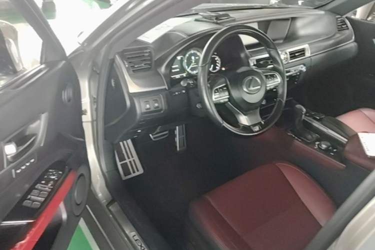 Used Lexus GS 2016 200t F SPORT Driver Seat