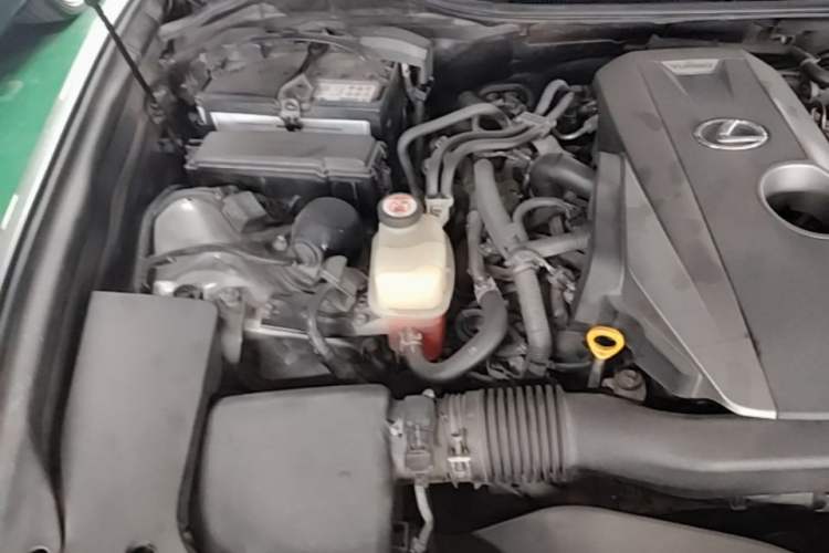 Used Lexus GS 2016 200t F SPORT Engine Bay Right