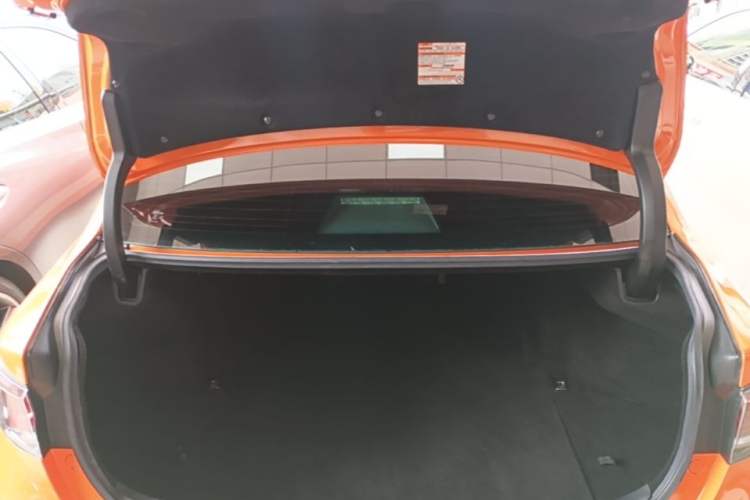 Used Lexus GS 2016 200t F SPORT Trunk
