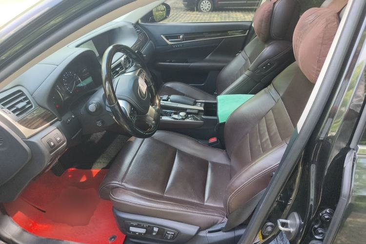 Used Lexus GS 2016 300h Luxury Edition Left Front Seat