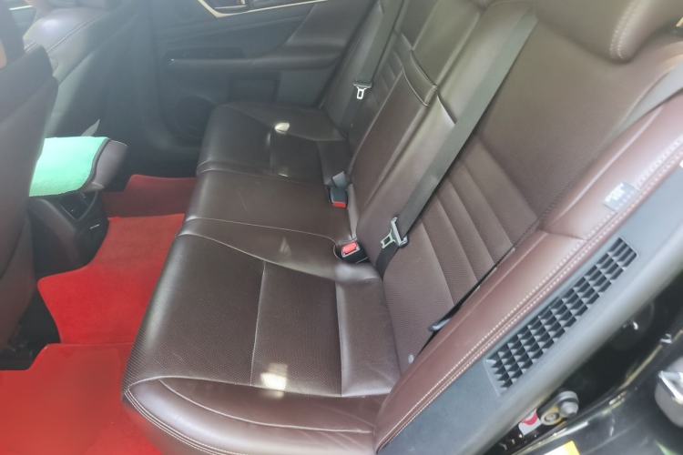 Used Lexus GS 2016 300h Luxury Edition Left Rear Seat
