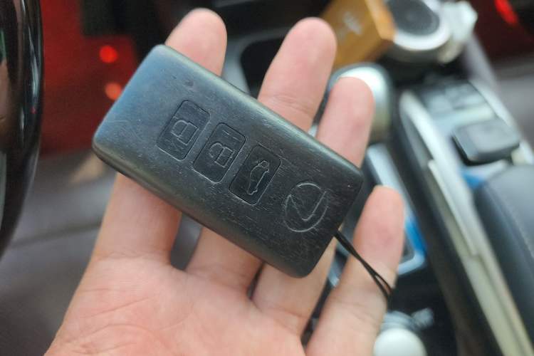 Used Lexus GS 2016 300h Luxury Edition Vehicle Key