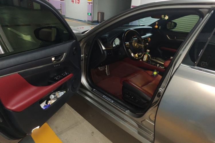 Used Lexus GS 2016 200t F SPORT Driver Seat