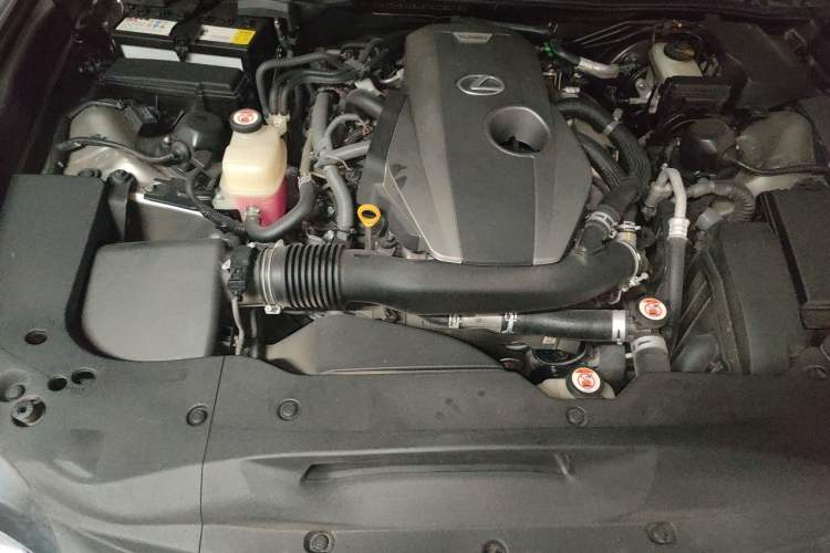 Used Lexus GS 2016 200t F SPORT Engine Bay