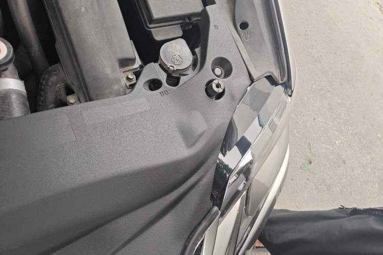 Used Lexus GS 2016 200t F SPORT Engine Bay Left