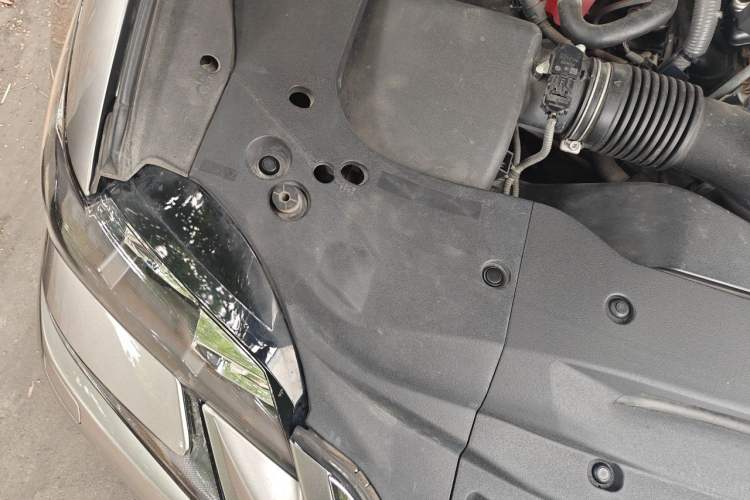 Used Lexus GS 2016 200t F SPORT Engine Bay Right