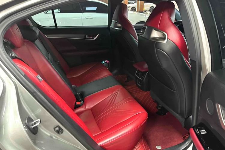Used Lexus GS 2016 200t F SPORT Interior 4