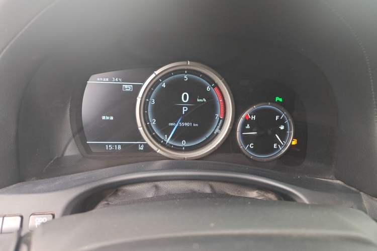 Used Lexus GS 2016 200t F SPORT Odometer Close Up
