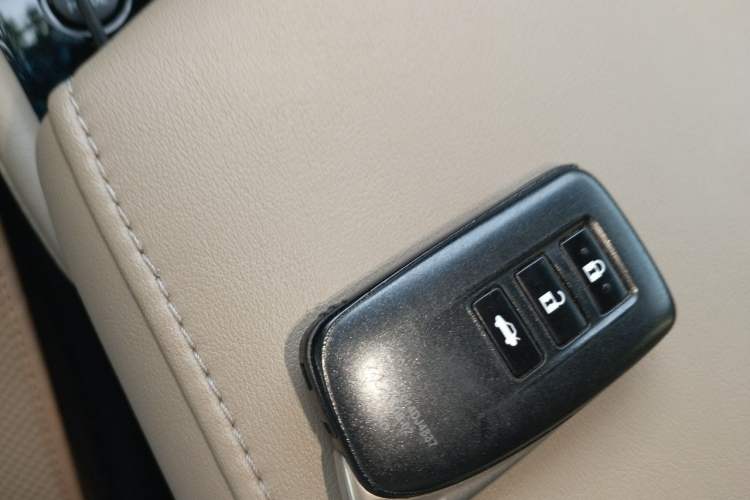 Used Lexus GS 2016 450h Vehicle Key
