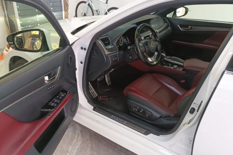 Used Lexus GS 2016 200t F SPORT Driver Seat