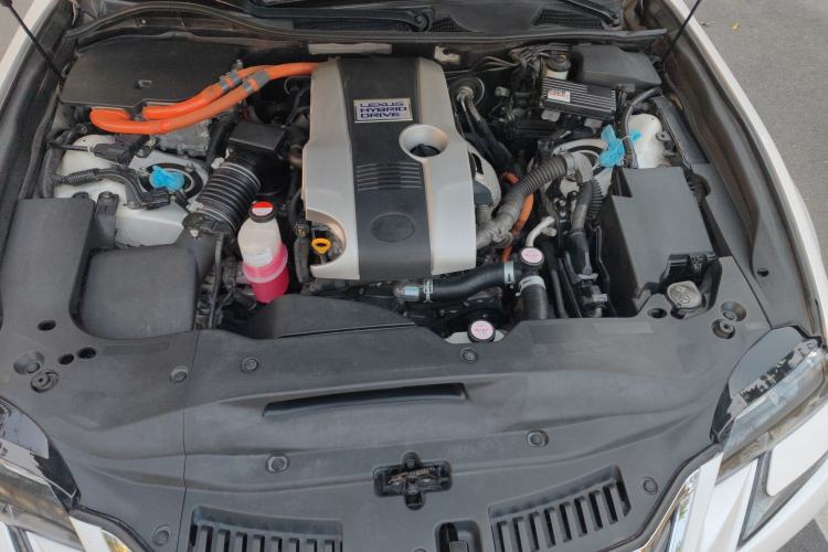 Used Lexus GS 2016 300h Premier Edition Engine Bay