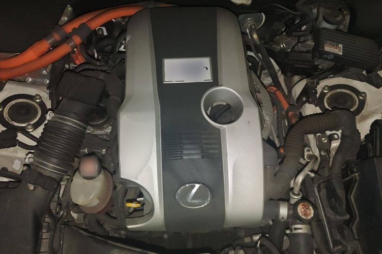 Used Lexus GS 2016 300h Premier Edition Engine Bay
