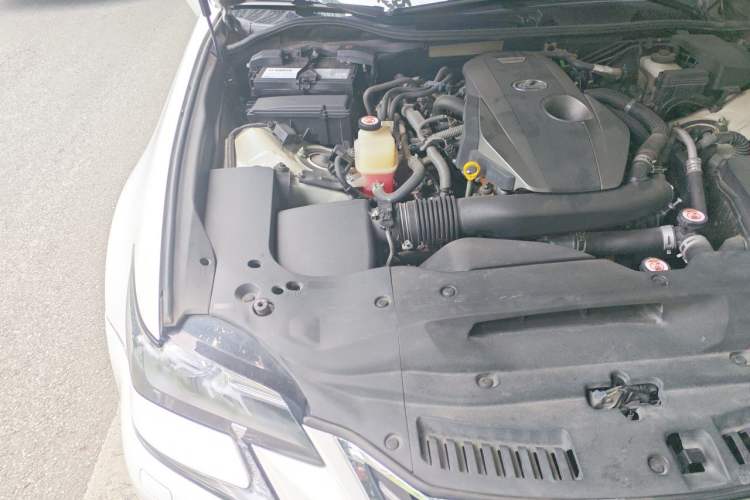 Used Lexus GS 2016 200T Leading Edition Engine Bay Right