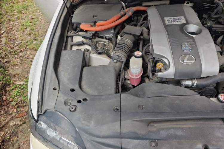 Used Lexus GS 2016 300h Premier Edition Engine Bay Right