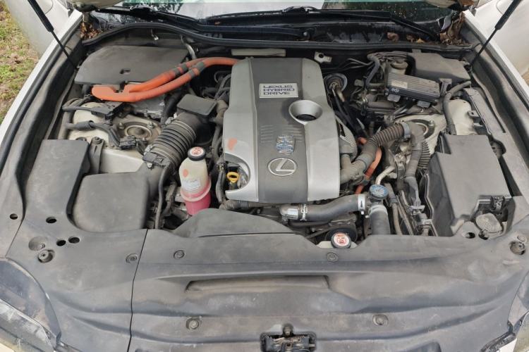 Used Lexus GS 2016 300h Premier Edition Engine Bay