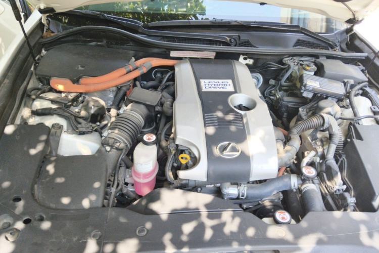 Used Lexus GS 2016 300h Luxury Edition Engine Bay