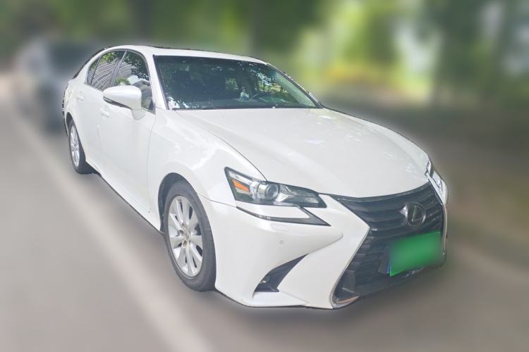 Used Lexus GS 2016 200T Leading Edition Front Right 45 Deg