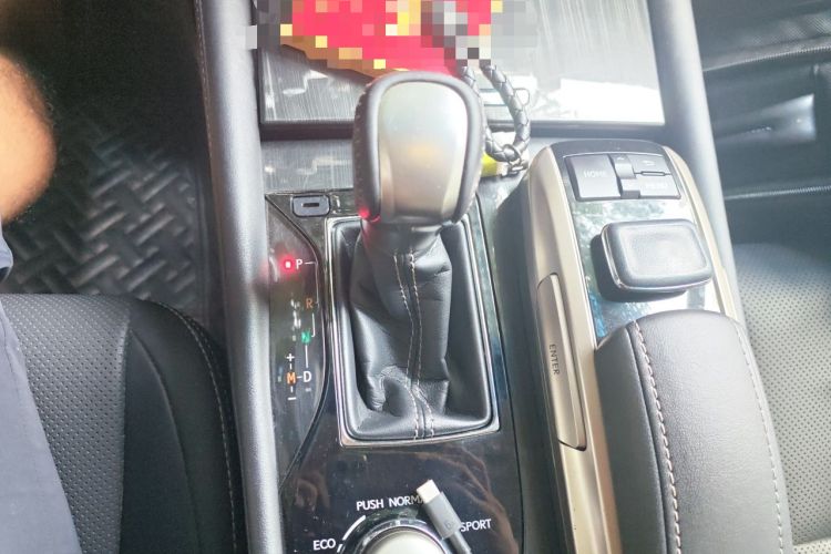 Used Lexus GS 2016 200T Leading Edition Gear Lever
