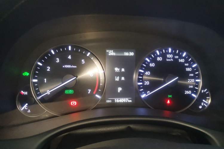 Used Lexus GS 2016 300h Premier Edition Instrument Cluster