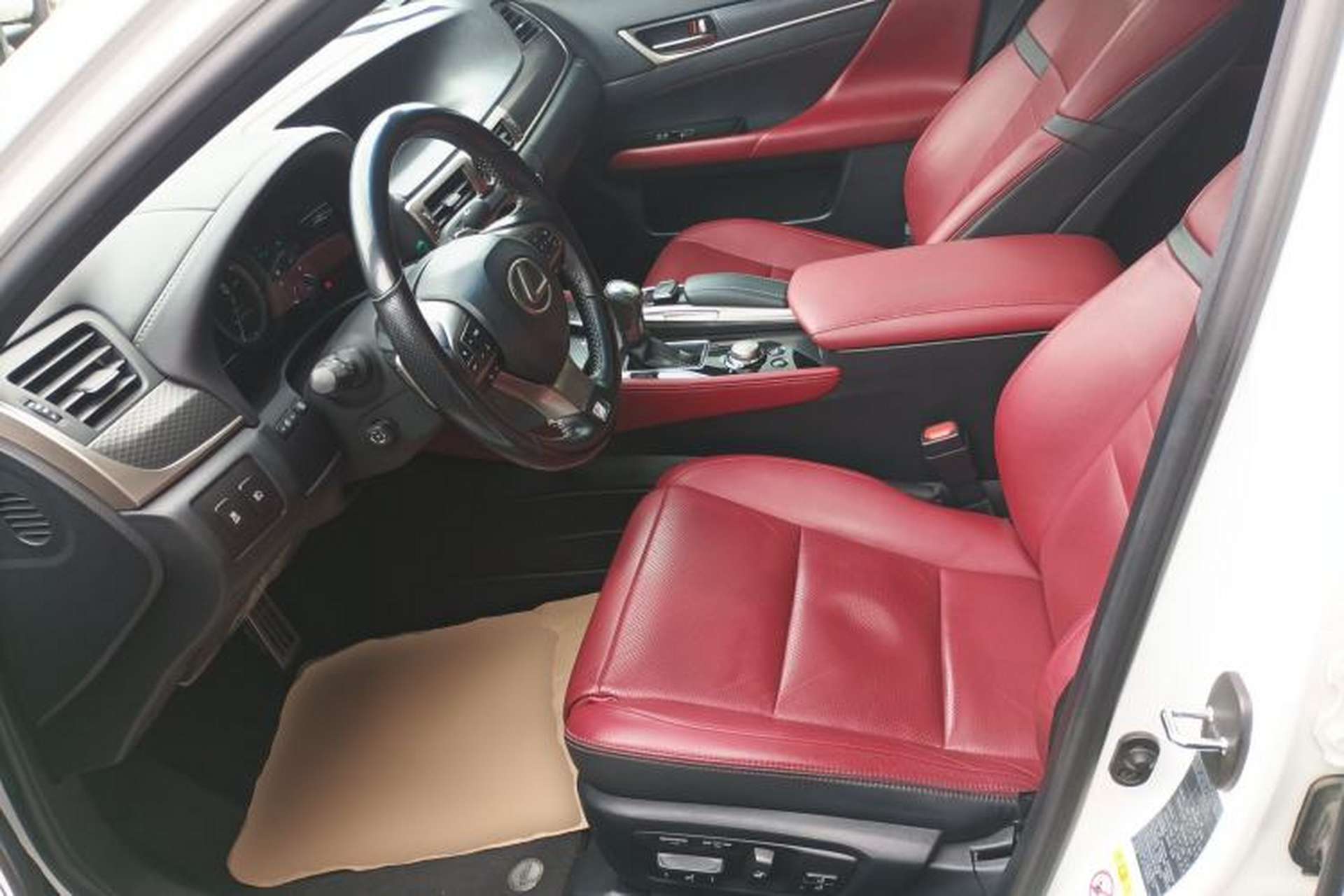 Used Lexus GS 2016 200t F SPORT Left Front Seat