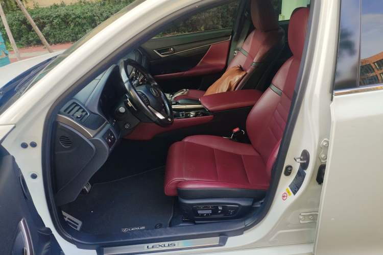Used Lexus GS 2016 200t F SPORT Left Front Seat