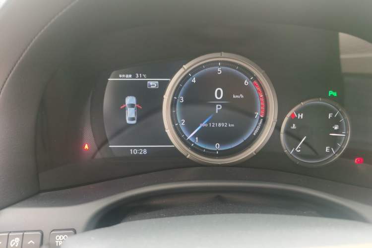 Used Lexus GS 2016 200t F SPORT Odometer Close Up