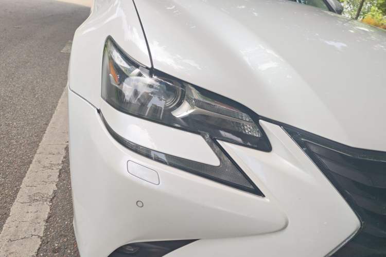 Used Lexus GS 2016 200T Leading Edition Right Front Headlight