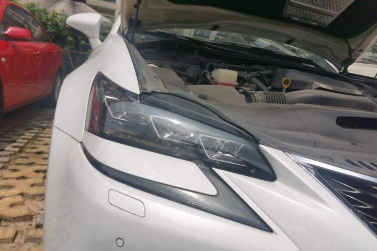 Used Lexus GS 2016 200t F SPORT Right Front Headlight