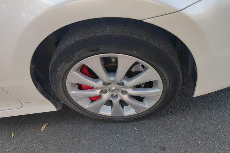 Used Lexus GS 2016 300h Premier Edition Right Front Wheel Hub