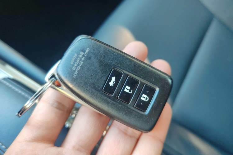 Used Lexus GS 2016 200T Leading Edition Vehicle Key