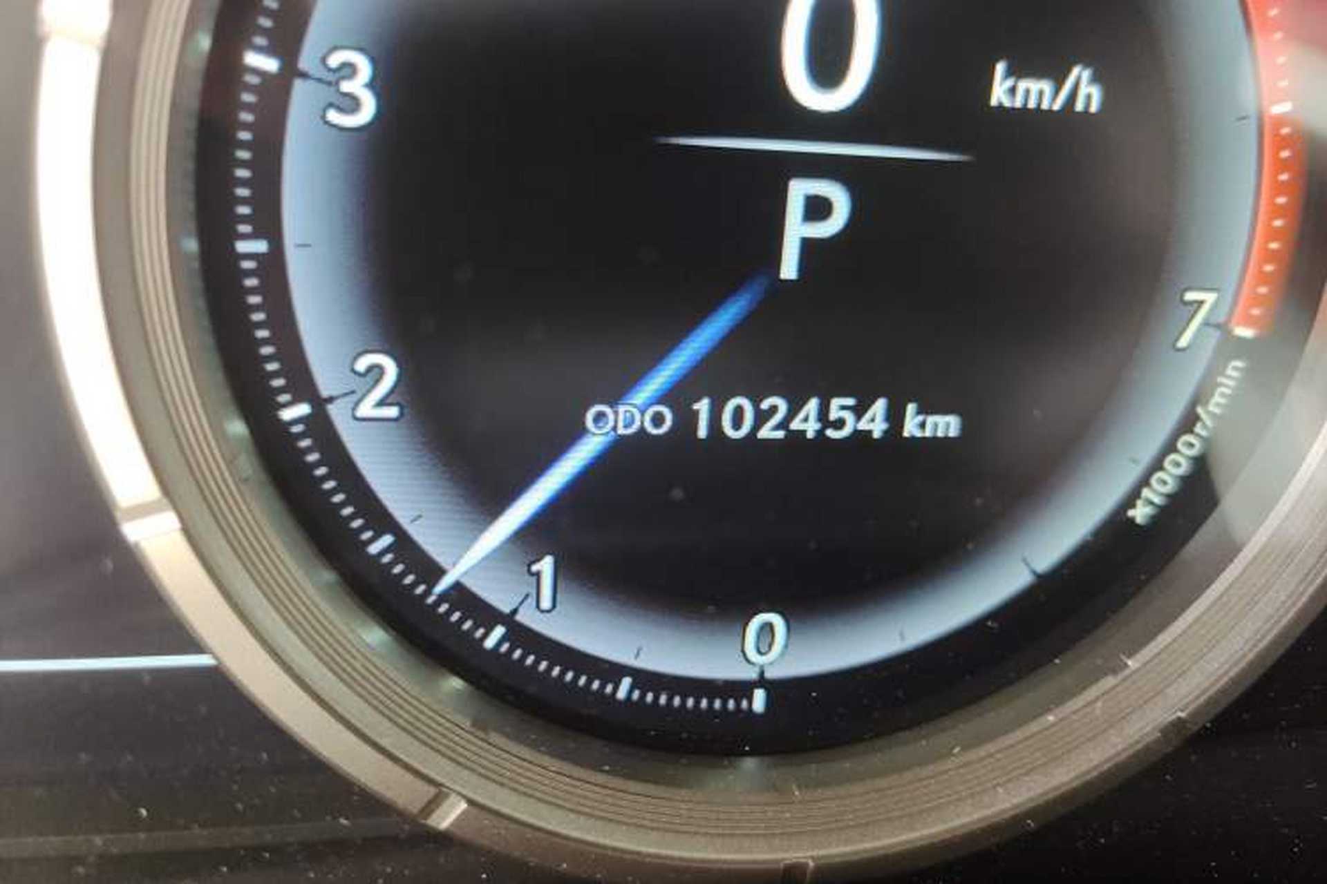 Used Lexus GS 2017 300 F SPORT Odometer Close Up
