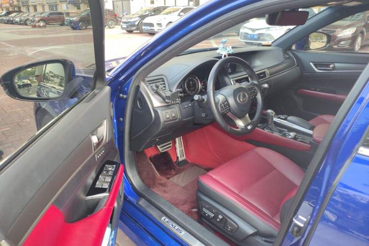 Used Lexus GS 2017 300 F SPORT Driver Seat