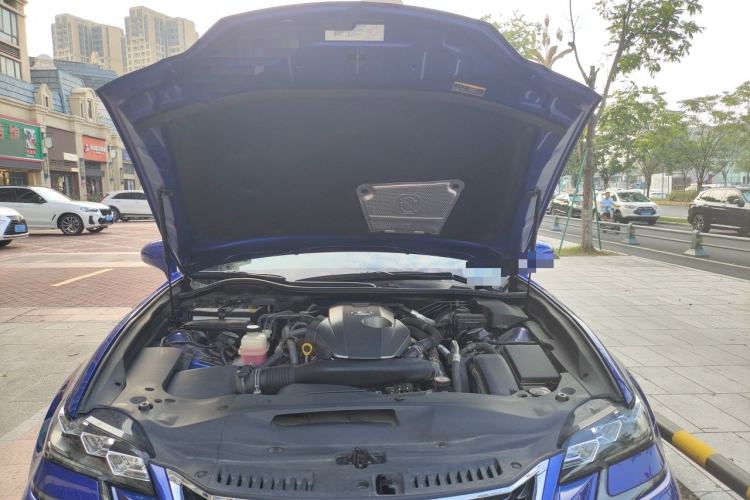 Used Lexus GS 2017 300 F SPORT Engine Bay