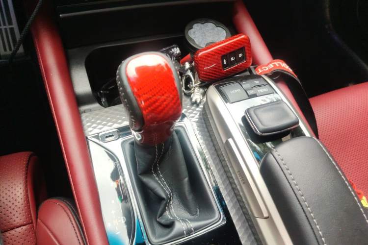 Used Lexus GS 2017 300 F SPORT Gear Lever
