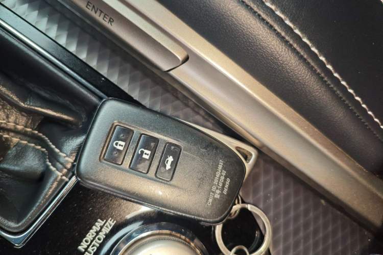 Used Lexus GS 2017 300 F SPORT Interior 1