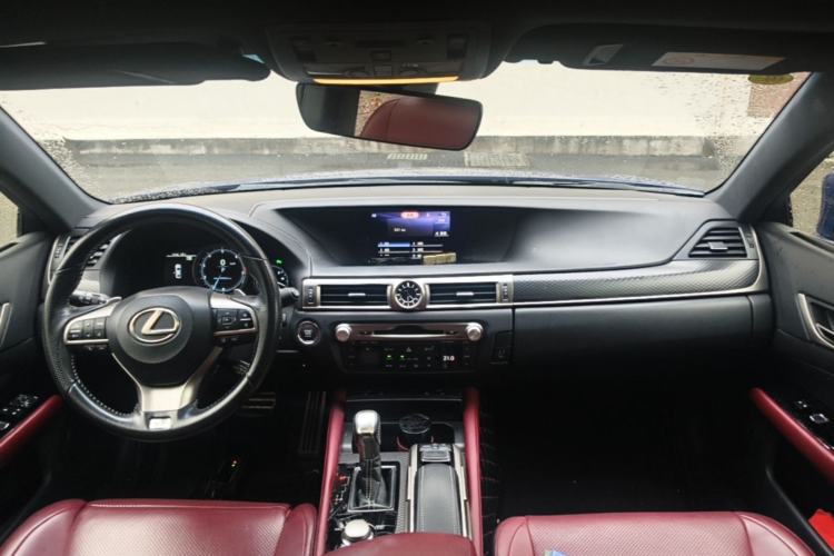 Used Lexus GS 2017 300 F SPORT Interior 2
