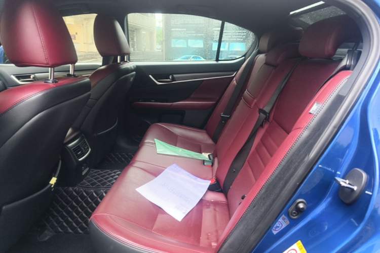 Used Lexus GS 2017 300 F SPORT Interior 4