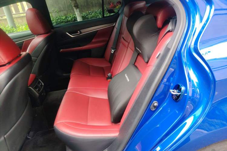 Used Lexus GS 2017 300 F SPORT Left Rear Seat
