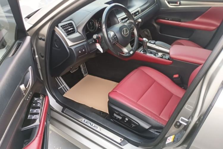Used Lexus GS 2017 300 F SPORT Driver Seat