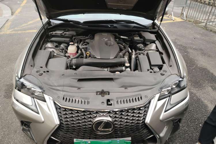 Used Lexus GS 2017 300 F SPORT Engine Bay