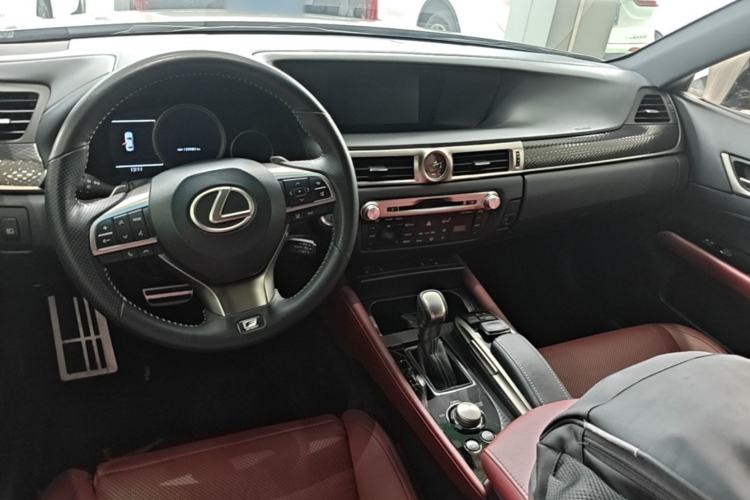 Used Lexus GS 2017 300 F SPORT Center Console