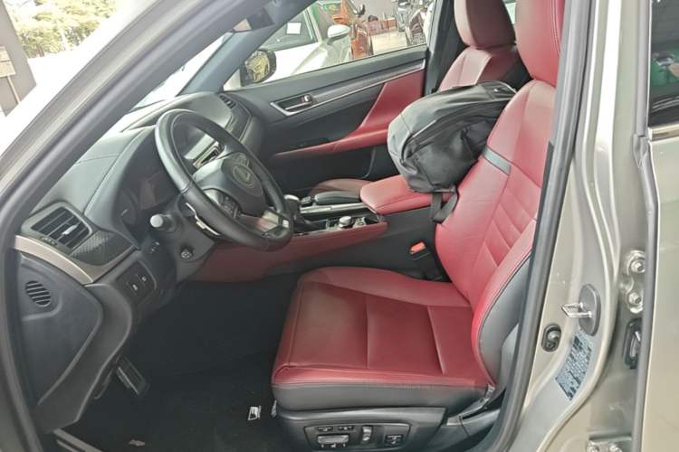 Used Lexus GS 2017 300 F SPORT Left Front Seat