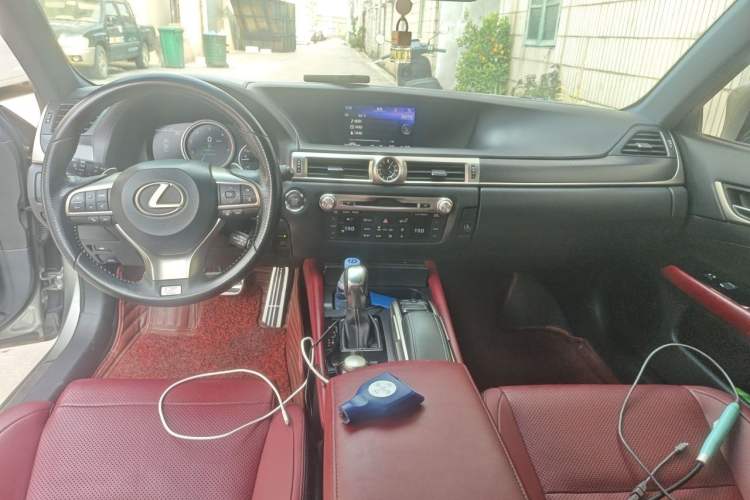 Used Lexus GS 2017 300 F SPORT Center Console