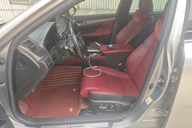 Used Lexus GS 2017 300 F SPORT Driver Seat