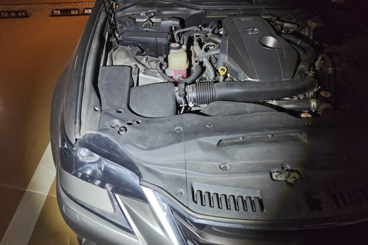 Used Lexus GS 2017 300 Leading Edition Engine Bay Right